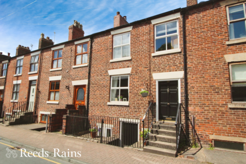 4 bedroom terraced house for sale