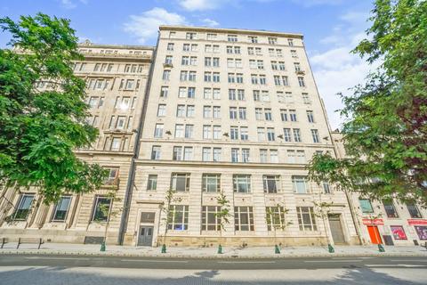The Strand, Merseyside L2 1 bed apartment for sale