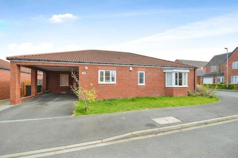 Gilkes Walk, Middlesbrough TS4 4 bed bungalow for sale