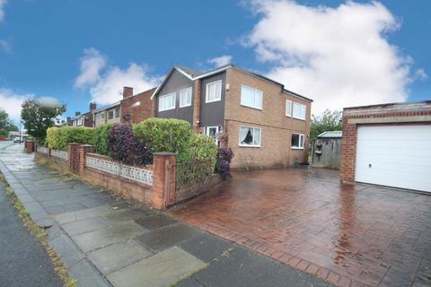 Throckley Avenue, Middlesbrough TS5 5 bed detached house for sale