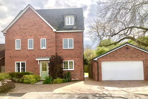 Clonners Field, Nantwich CW5 6 bed detached house for sale