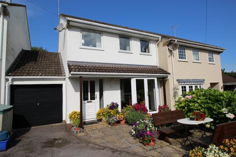 St Georges Close, Bristol BS20 3 bed semi
