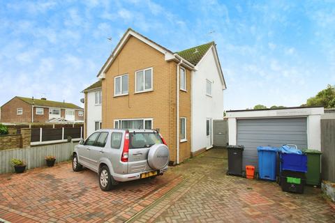 Cae Uchaf, Denbighshire LL18 3 bed semi