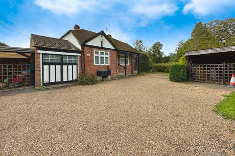 Northiam Road, Rye TN31 2 bed bungalow for sale