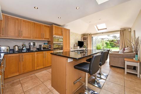 The Custards, Lyndhurst, SO43 2 bed semi