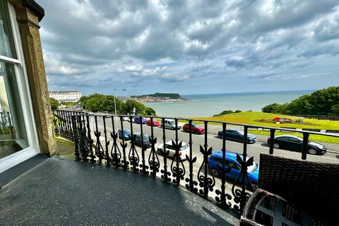Esplanade, North Yorkshire YO11 2 bed apartment for sale