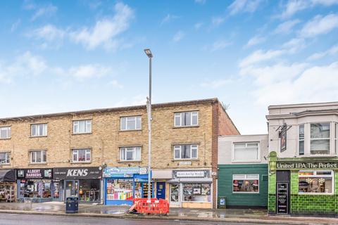 Albert Road, Hampshire PO4 1 bed apartment for sale