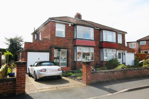 Dale Grove, Durham TS19 3 bed semi