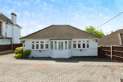 Hill View Road, Kent DA3 3 bed bungalow for sale