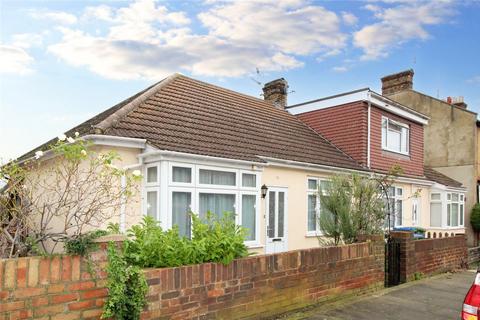 Methuen Road, Belvedere DA17 3 bed bungalow for sale