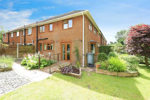 Loveridge Close, Wolverhampton WV8 3 bed terraced house for sale