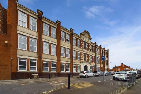 Adnitt Road, Abington, Northampton NN1 2 bed flat for sale