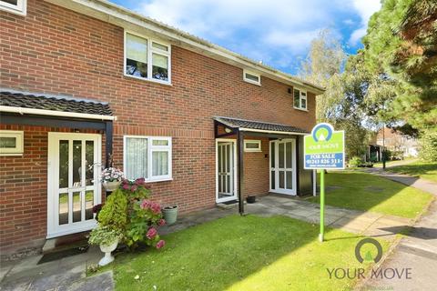 Gilwynes, West Sussex PO21 2 bed flat for sale