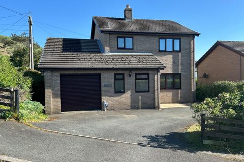 Chapel Field, Llandinam, Powys, SY17 3 bed detached house for sale