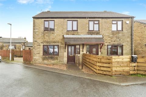 Ducking Pond Close, Keighley BD22 3 bed semi