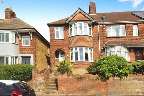 Gaze Hill Avenue, Kent ME10 3 bed end of terrace house for sale