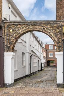 Gibbard Mews, Wimbledon Village... 3 bed flat for sale