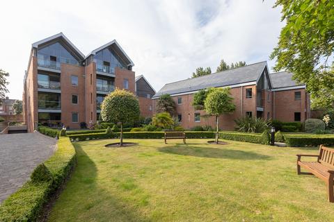 Fairlawn Road, Lytham St. Annes, FY8 2 bed apartment for sale