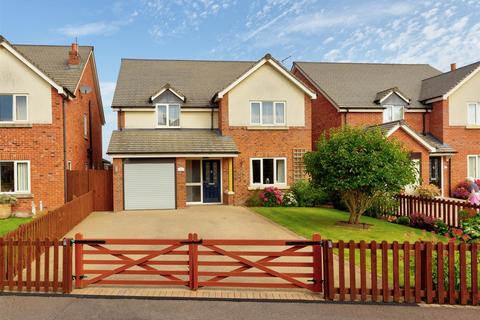 Robins Grove, Welshampton. 4 bed detached house for sale