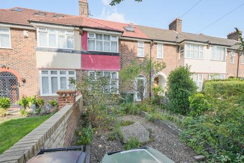 5 bedroom terraced house for sale