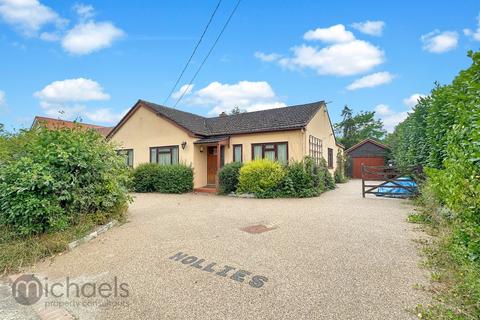 4 bedroom detached bungalow for sale