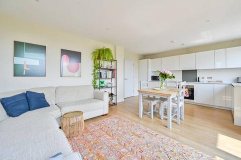 Steed Street, Elephant and Castle... 2 bed flat for sale