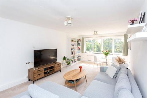 Tudor Road, St. Albans, Hertfordshire 2 bed flat for sale