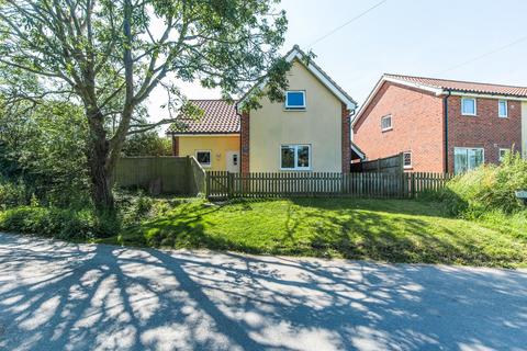 The Street, Beeston, PE32 3 bed detached house for sale