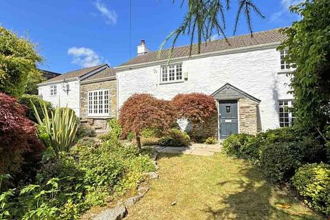 Moresk Road, Truro, Cornwall 3 bed detached house for sale