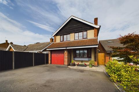 Chester Close, Loughborough 4 bed detached house for sale