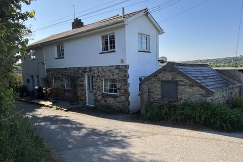 Halgavor Lane, Bodmin PL31 2 bed cottage for sale