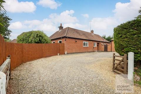 4 bedroom detached bungalow for sale