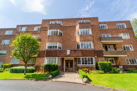 Viceroy Close, Edgbaston, Birmingham, B5 4 bed apartment for sale