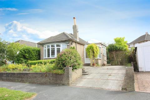 2 bedroom semi-detached bungalow for sale