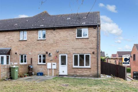 2 bedroom semi-detached house for sale