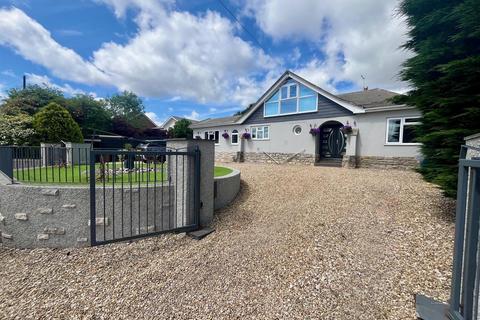 Ridgeway, West Parley, Ferndown 5 bed detached house for sale
