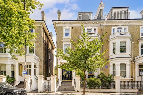 Redcliffe Gardens, London 2 bed flat for sale