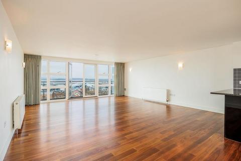 2 bedroom penthouse for sale