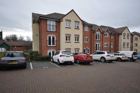 Millstone Court, Stone 2 bed apartment for sale