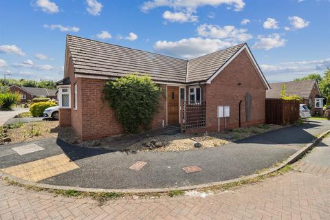 12 Frome Brook Road, Ledbury... 3 bed bungalow for sale