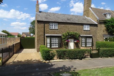 High Street: Eye 3 bed cottage for sale