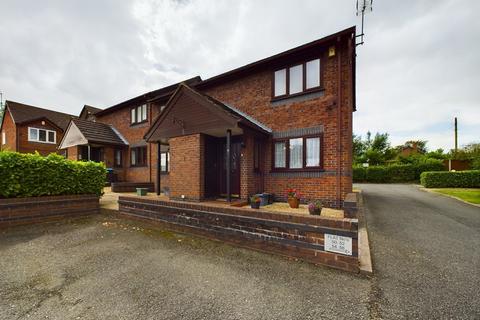 Pearl Lane, Vicars Cross 2 bed ground floor flat for sale