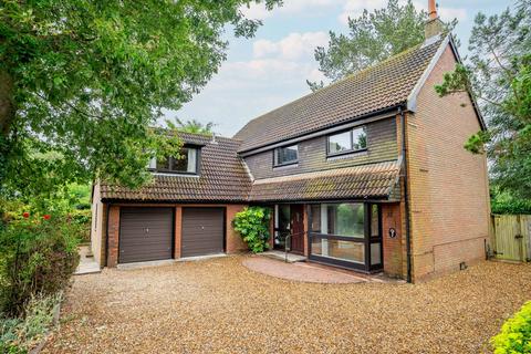 Beech Way, St. Albans AL4 4 bed detached house for sale