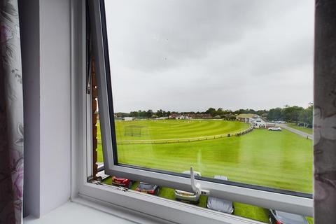 31 Taylors Field, Driffield, YO25 6FQ 1 bed apartment for sale