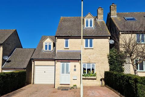 Stonelee Close, Chadlington, Chipping... 4 bed detached house for sale