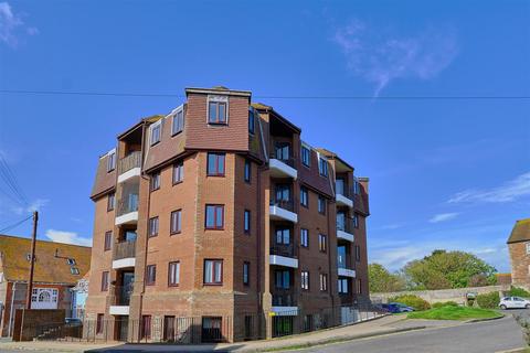 Kingsfold Court, Crouch Lane, Seaford 2 bed flat for sale
