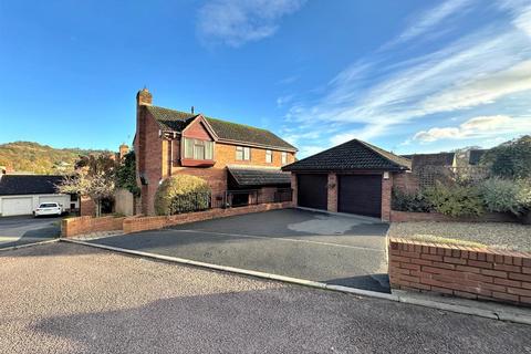 Ashley Rise, Tiverton EX16 4 bed detached house for sale