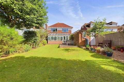 Mayfield Close, Worthing BN14 3 bed detached house for sale