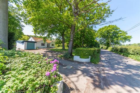 4 bedroom detached bungalow for sale