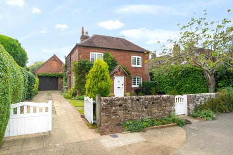 The Common, Dunsfold, GU8 3 bed detached house for sale